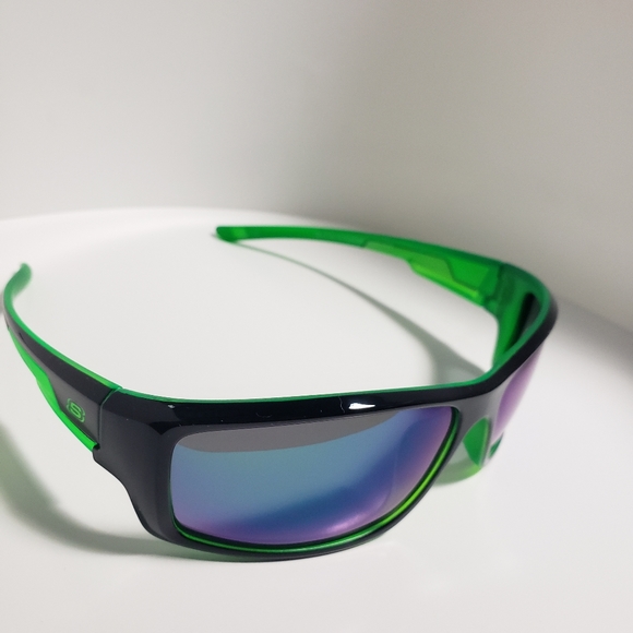 NWT SE5107 Blk/Green authentic Skechers sunglasses with case 😎 - Picture 7 of 8